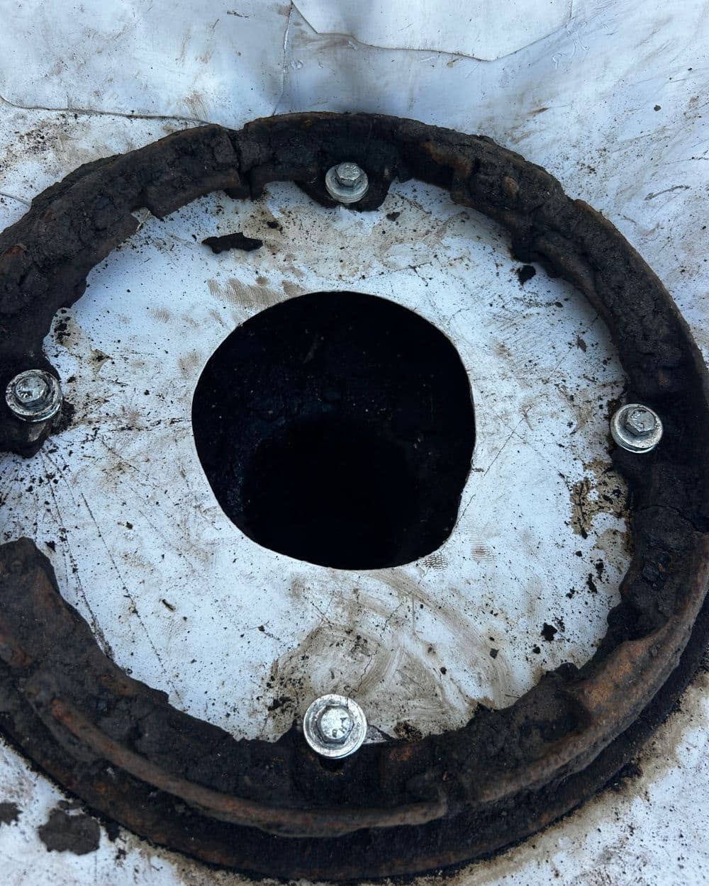 Rooftop Drain Repair Done Right - Bolts Out, Leaks Gone